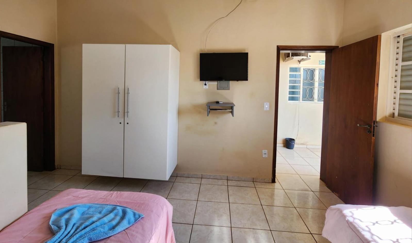Economique Hotel Ilha Solteira Bagian luar foto